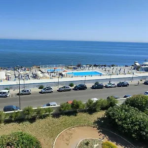 Appartamento Seafront Suites, Bari